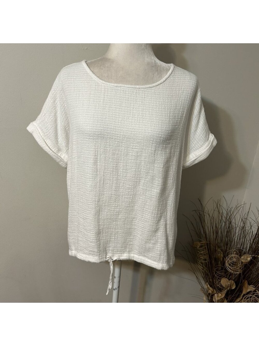 Liz Claiborne Women Textured White Cuffed Short Sleeve Blouse Top Drawstring M